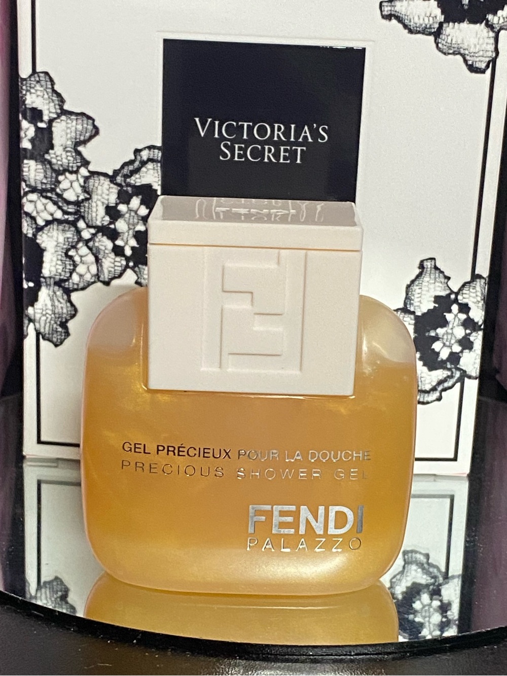 Fendi Palazzo Discontinued Rare HTF Travel Size Precious Shower Gel Luxury Bath